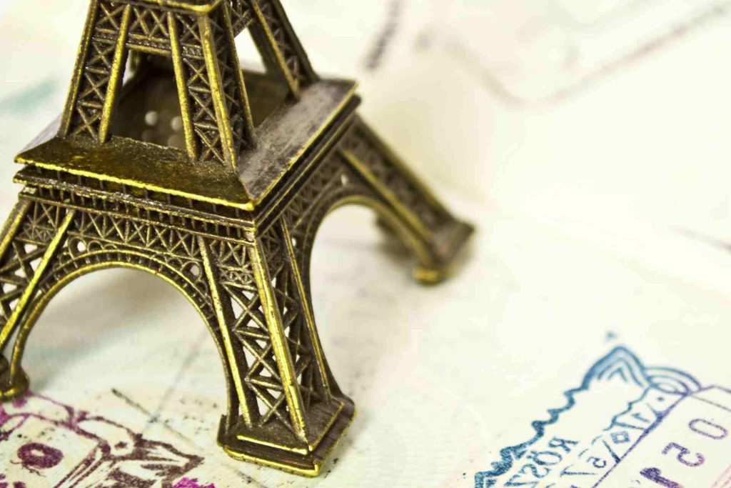 os vistos mais comuns para viver na França